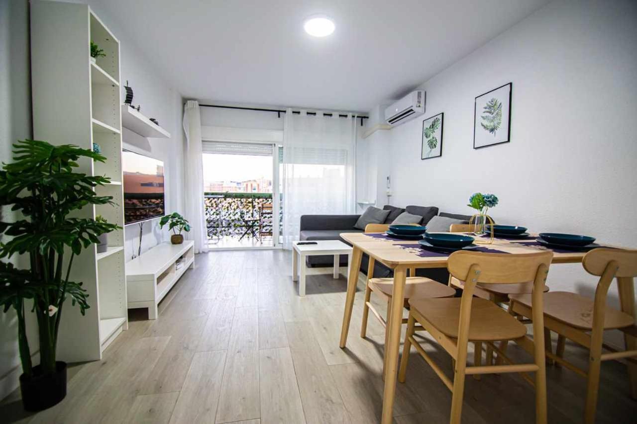 Apartamento Heroes De Sostoa Málaga Kültér fotó