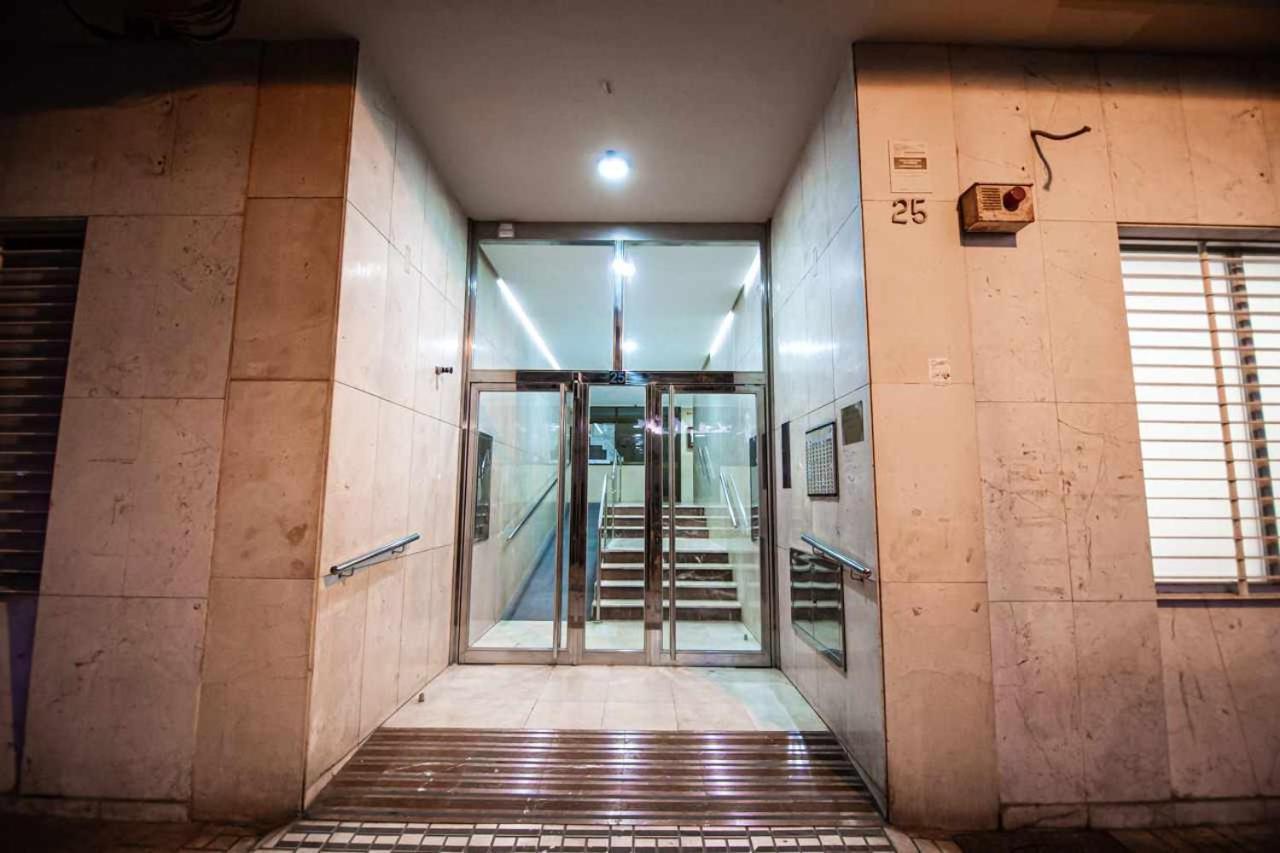 Apartamento Heroes De Sostoa Málaga Kültér fotó
