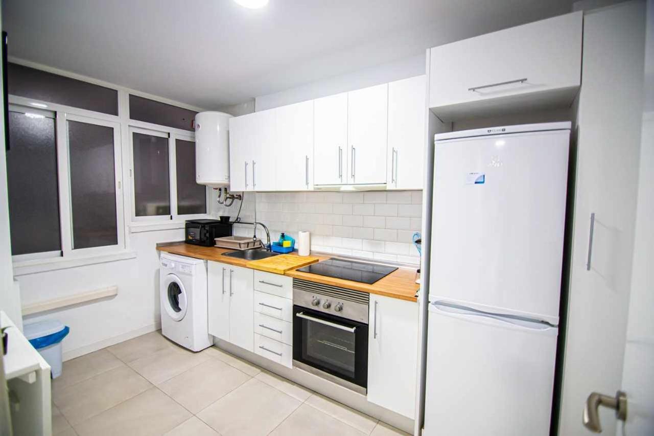 Apartamento Heroes De Sostoa Málaga Kültér fotó